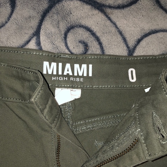 Jean shorts - Picture 2 of 2